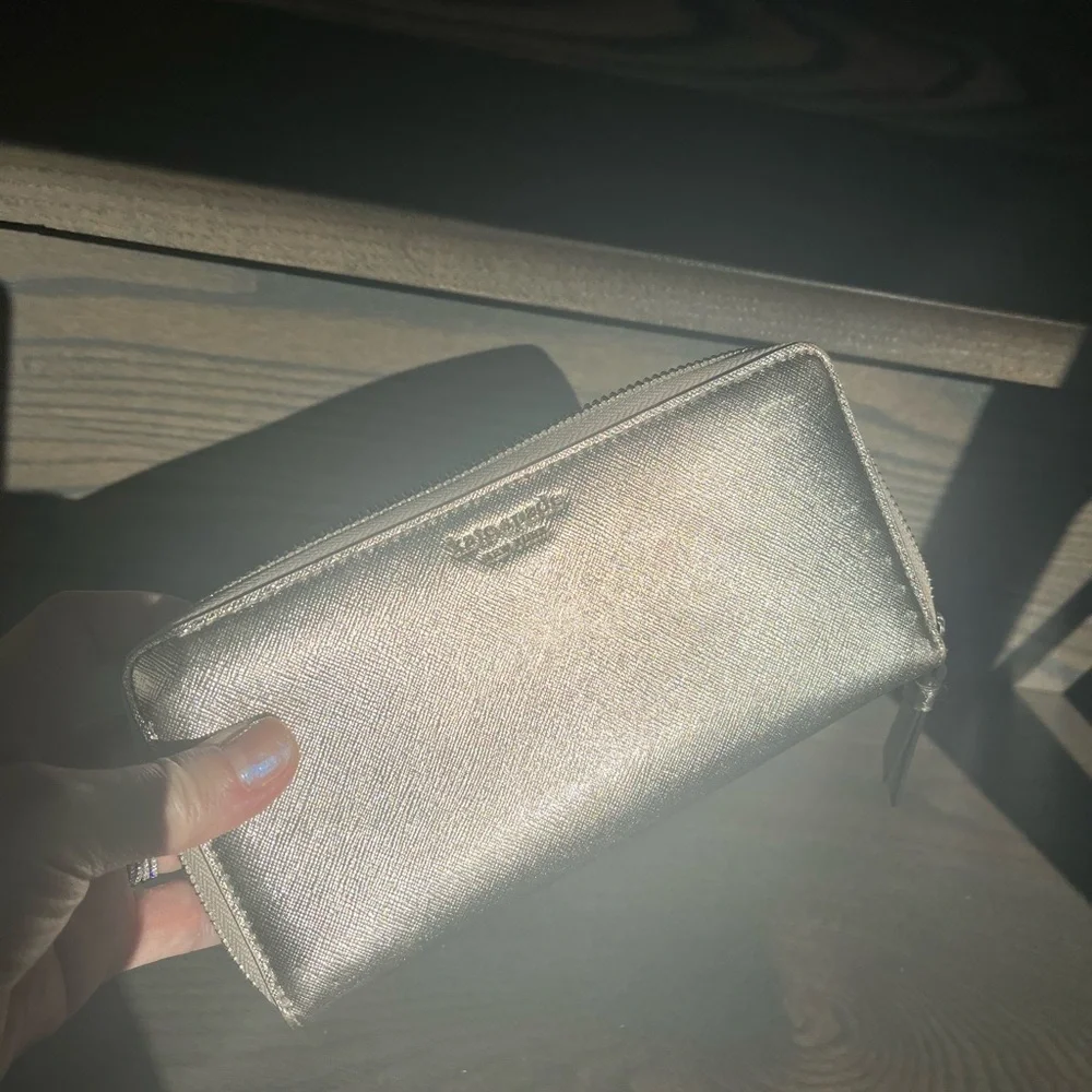 Kate Spade Metallic Gold Zip-Around Wallet